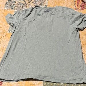 Old Navy Light Green V-Neck Tee